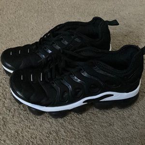 Nike Vapormax Plus Size 6.5 Womens